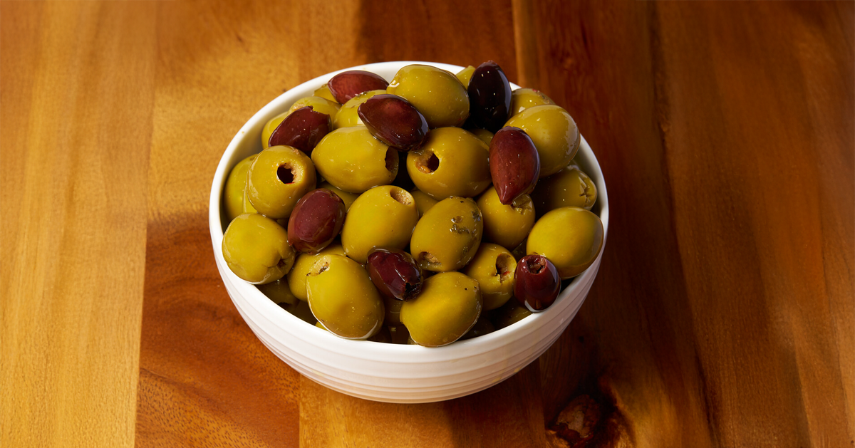 Olive Oil Versus Butter: Choosing a Heart-Healthy Alternative for Cooking and Baking